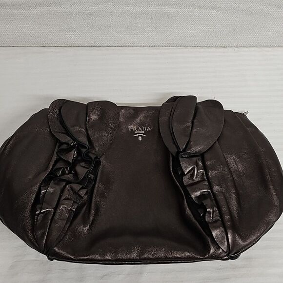 PRADA RUFFLED CLUTCH BFPM-03-309 - Picture 1 of 6